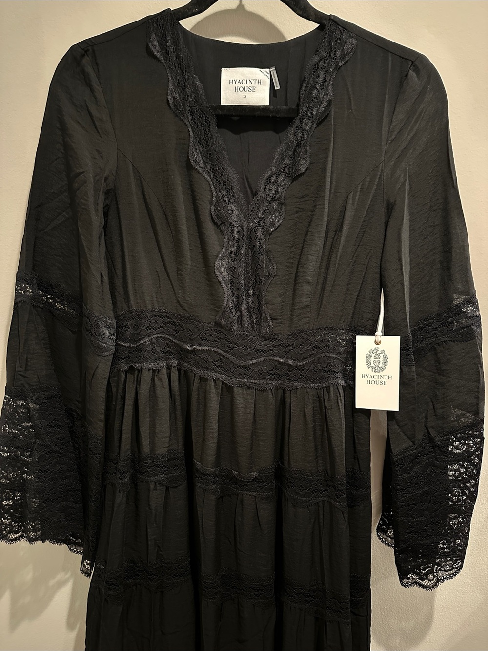 Tuckernuck Hyacinth House NWT Lydia Black Lace-Trim Tiered Maxi Dress size XS
